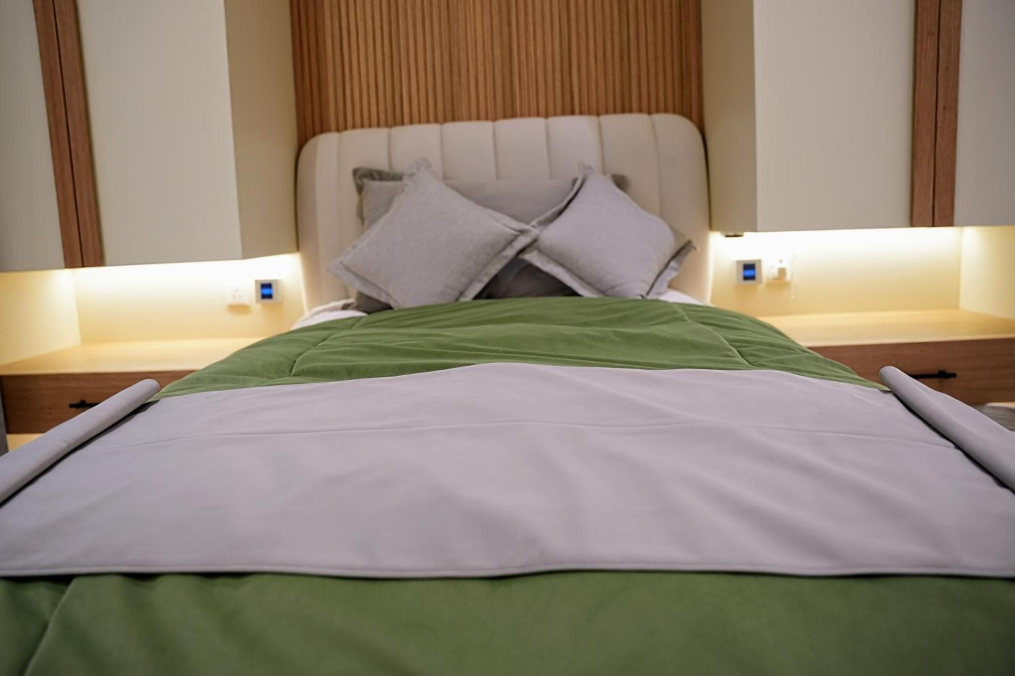 Luxury Smart E12 Apartment Riyadh